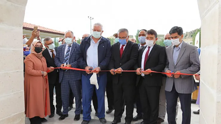 Turizmin yeni merkezi Ayazini’nde sergi açıldı