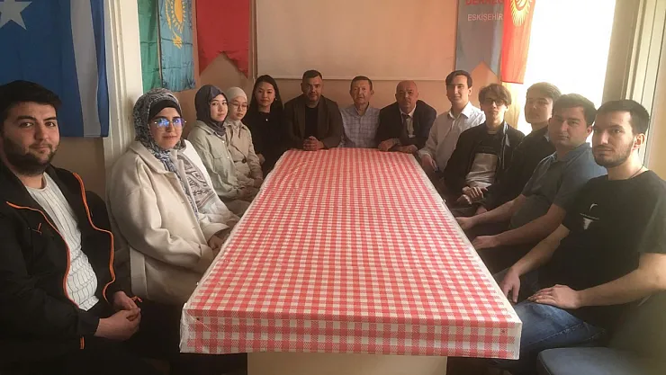 Türk Cumhuriyetleri'nin Öğrencileri 'Türkçülük Günü'nde Bir Araya Geldi
