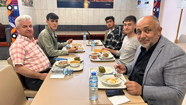 Türk Mutfağı Etkinliği: Öğrencilere Keşkek İkramı