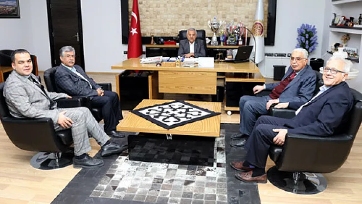 Türkeli Gazetesi’nden Zeybek’e ziyaret