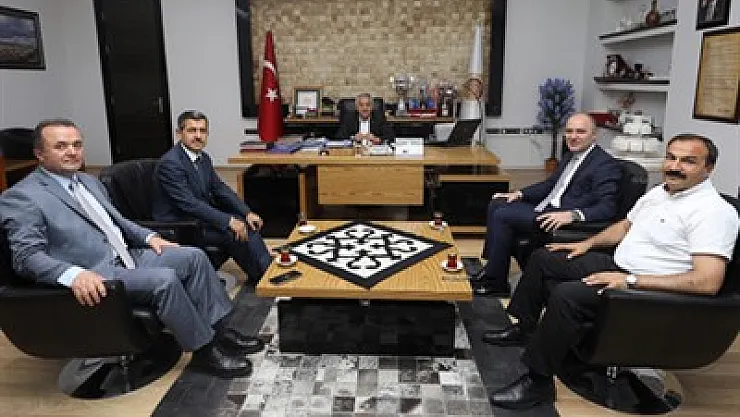 Türkiye Belediyeler Birliği'nden Zeybek'e ziyaret
