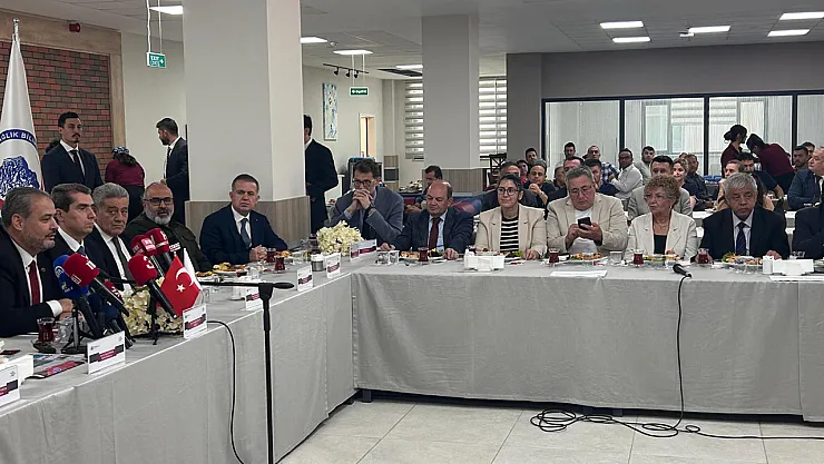 Türkiye'de Bir İlk: Afyon'da Otizmlilere Özel Poliklinik Açıldı