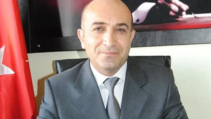 Türkiye, imkanlarını gençlerimiz için harcayamıyor