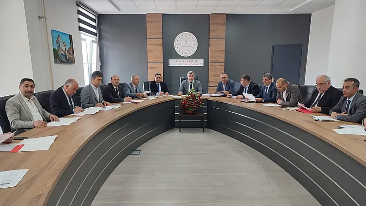 Türkiye Yüzyılı Maarif Modeli Bilgilendirme Toplantısı Yapıldı