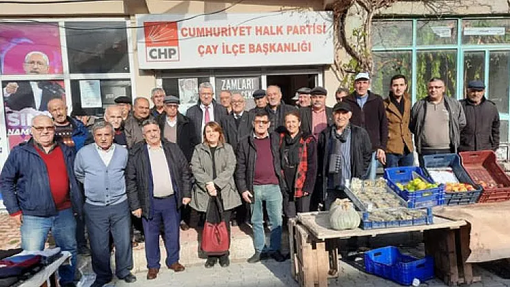 'Türkiye'de yıllardır bitmeyen ekonomik kriz var'