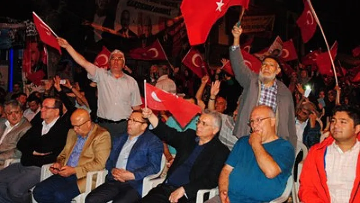 Türkiye'deki kalkışma İslam Alemi'nin ortak acısı