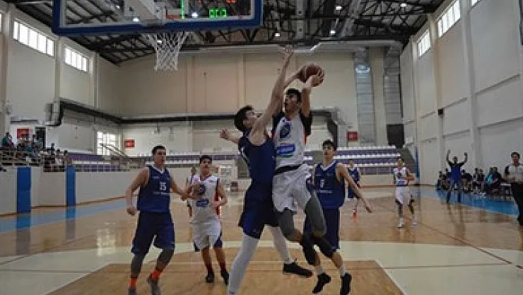 U-16 şampiyonası başladı – Kocatepe Gazetesi