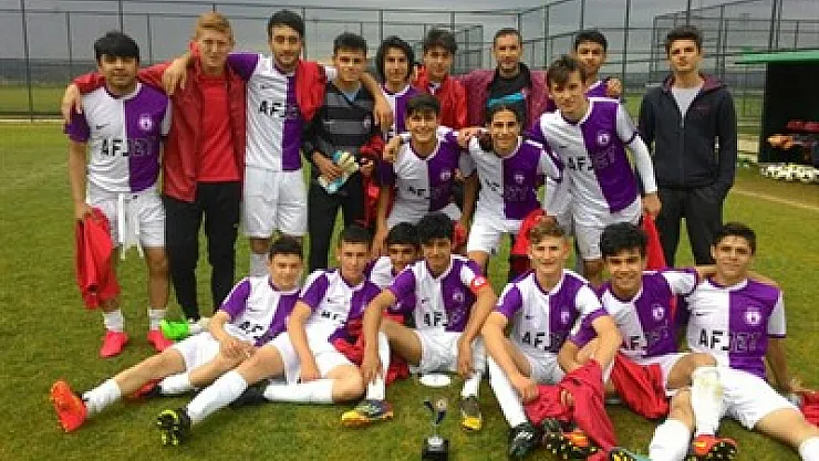U-16'larda da Jetler şampiyon – Kocatepe Gazetesi