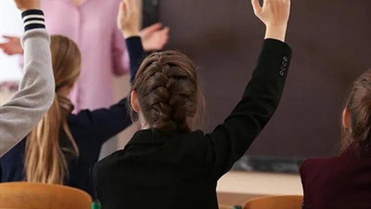 Ücretli öğretmenlik başvuru tarihi açıklandı