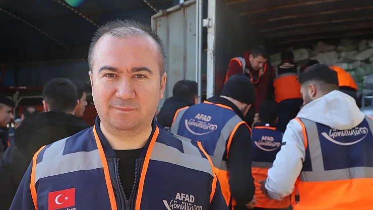 Uluçay, 'Depremin Yarattığı Acıyı Yürekten Hissediyoruz'