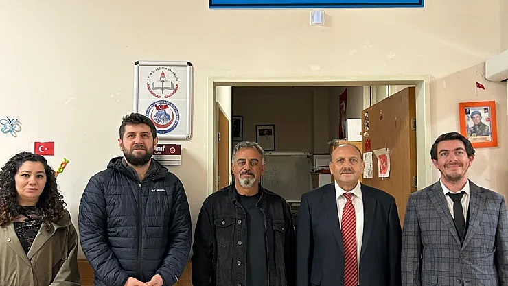 Üniversite'nin Hastane Sınıfı'ndaki Öğrencilere Umut Dolu Ziyaret