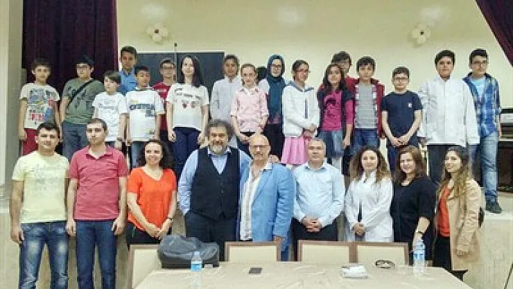 Ünlü sanatçılar öğrencilerle buluştu – Kocatepe Gazetesi