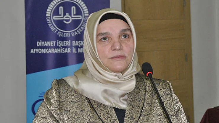 Üretim ve tüketim ekseninde kadın ele alındı