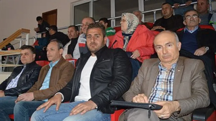 Üst düzey sporcular Afyon'da yarıştı