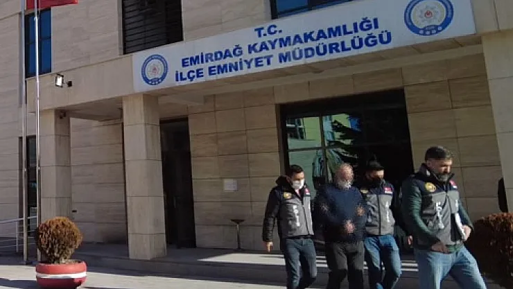 Uyuşturucu sattığı öne sürülen taksi şoförü tutuklandı