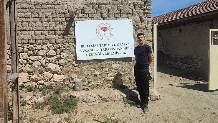 Uzman Eller Projesi çiftçisine hayvanları teslim edildi