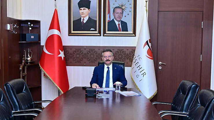 Vali Aksoy, '7. Bölge Düzensiz Göçle Mücadele Koordinasyon Toplantısı'na Katıldı