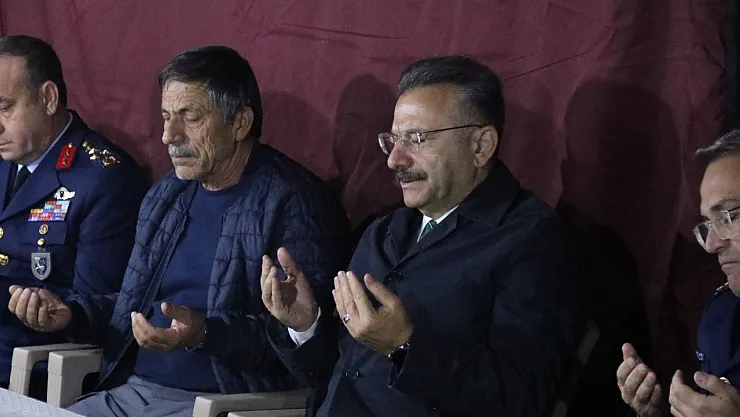 Vali Aksoy, Şehit Üsteğmen Emre Mercan'ın Baba Ocağını Ziyaret Etti