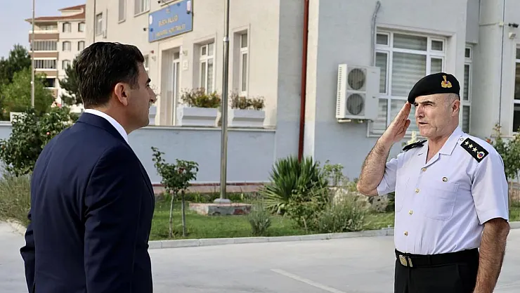 Vali Aygöl, İl Jandarma Komutanlığının çalışmalarını inceledi