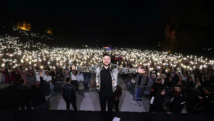 Vali de Oradaydı! Frig Vadisi'nde Unutulmaz Gece