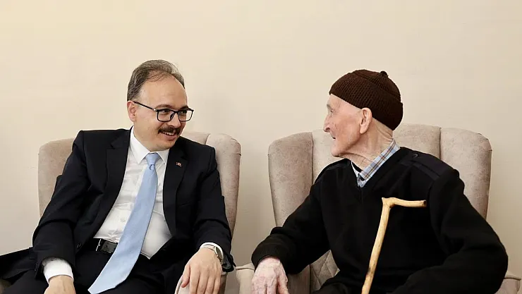 Vali Kızılkaya’dan şehit ailesine ziyaret