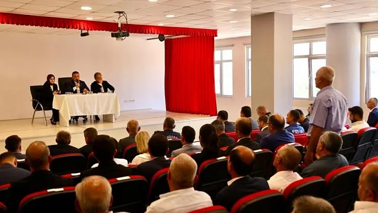 Vali Sözer Muhtarlarla Bir Araya Geldi
