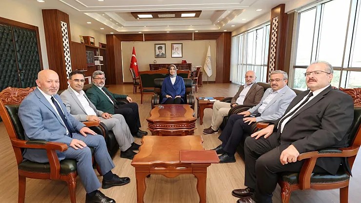 Vali Yiğitbaşı, AK Parti Heyeti İle İstişare Etti
