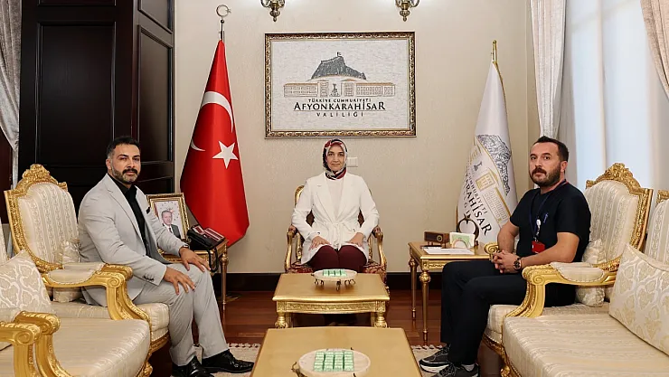 Vali Yiğitbaşı, Başhekim ve Başhemşireyi Kabul Etti