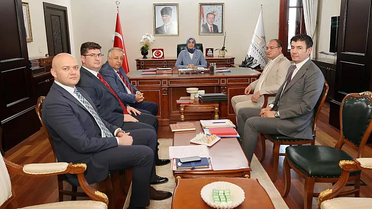 Vali Yiğitbaşı Başkanlığında Değerlendirme Toplantısı Yapıldı