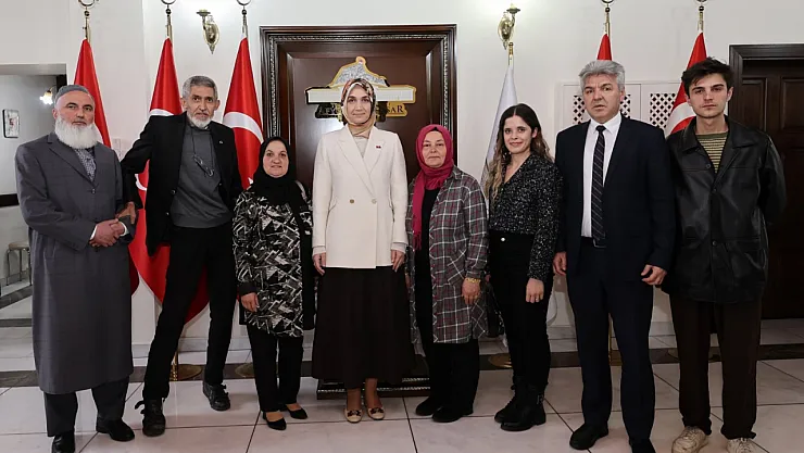 Vali Yiğitbaşı, Engelli Temsilcileriyle Bir Arada