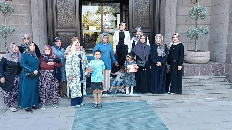 Vali Yiğitbaşı, Kur'an Kursu Velilerinin Yanında