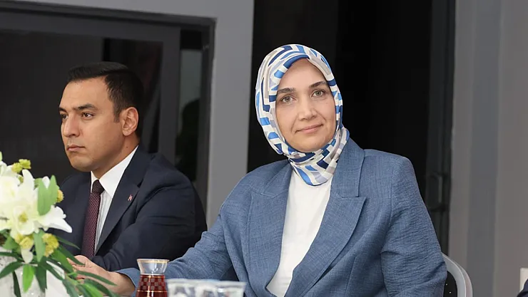 Vali Yiğitbaşı'ndan Muhtarlara Çağrı: Sorun Olduğunda Bize Ulaşın