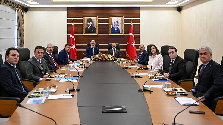 Valiler Kocaeli'nde Düzensiz Göçü Görüştü
