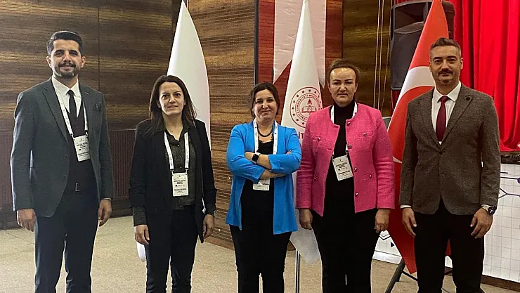 Van'daki Çalıştay'a, Afyon'un Başarılı Öğretmenleri Katıldı