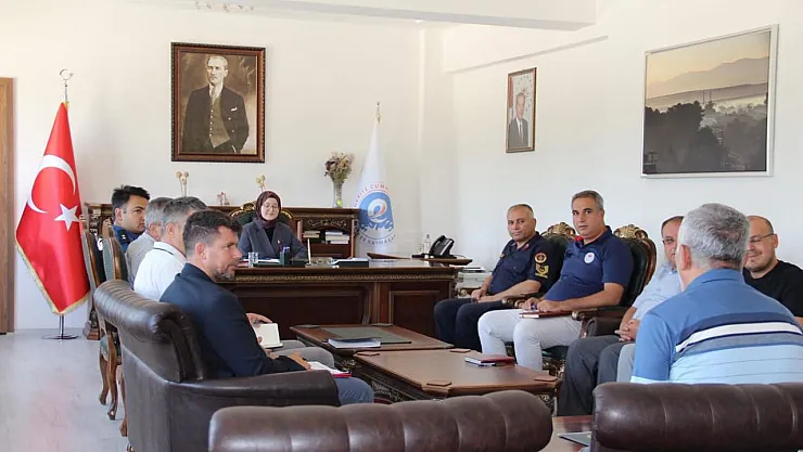 Vatandaş İstedi, TCDD Harekete Geçti! Afyon'da Yeni Bekleme Salonu Yapılacak