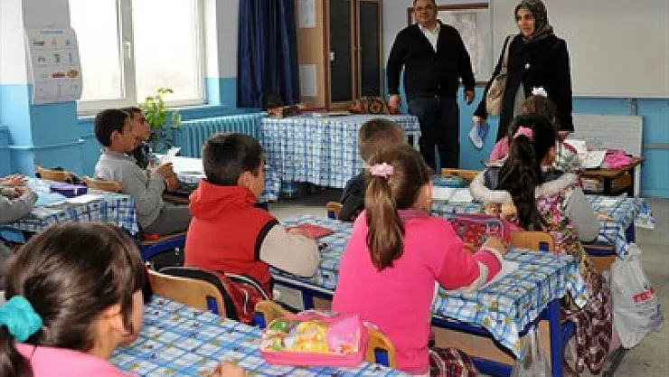 Vatandaşlar, Kent Müzesi hakkında bilgilendiriliyor