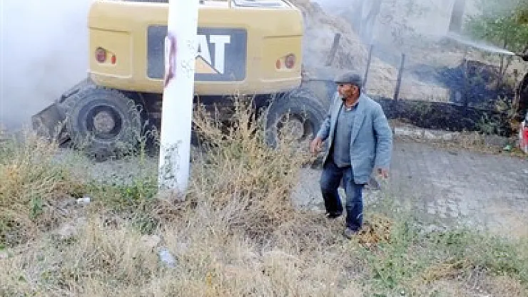 Yangını yaşlı gözlerle izledi – Kocatepe Gazetesi