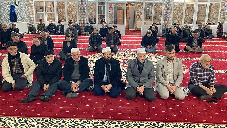 Yatsı Namazı Buluşması Anıtkaya'da Yapıldı