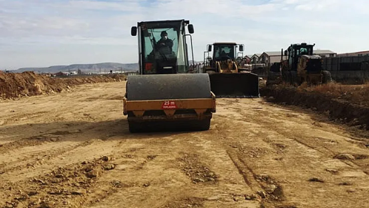 Yenice’de yeni yol  çalışmaları sürüyor