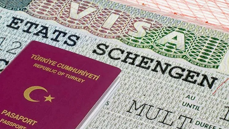 Yeşil Pasaportta Patlama