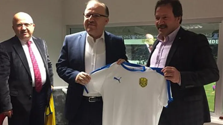 Yiğiner'den Tutulmaz ve Çoban'a teşekkür