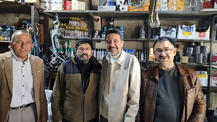 Yılmazaslan , Esnafın Yanında