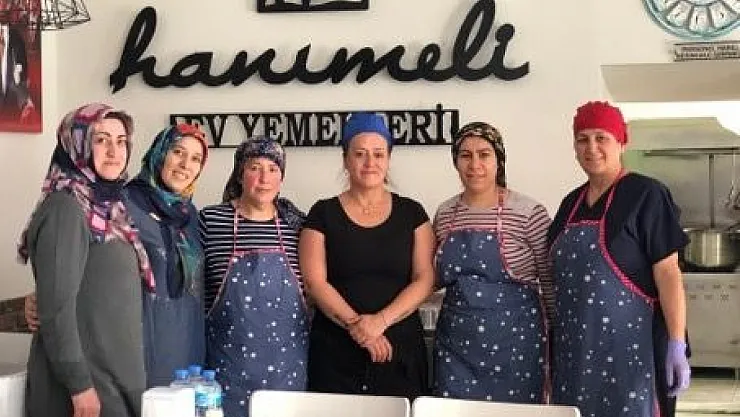 Yoksulluğu Emekle Aşan Kadınlar Tarih Yazıyor