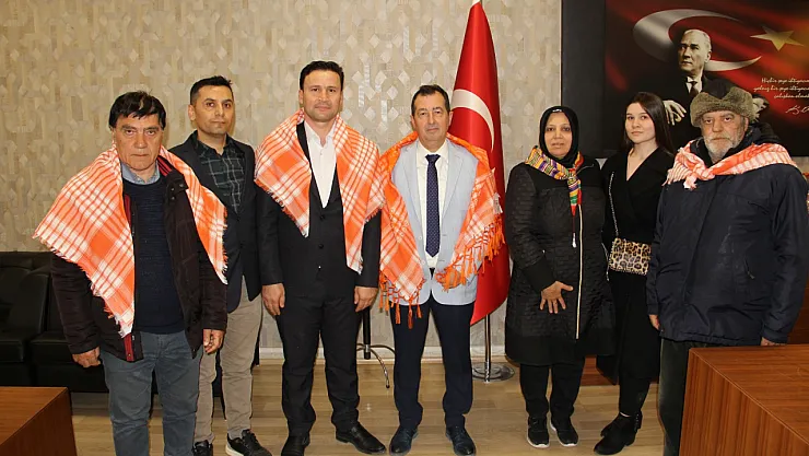 Yörük Başhekime Hemşehrilerinden Jest