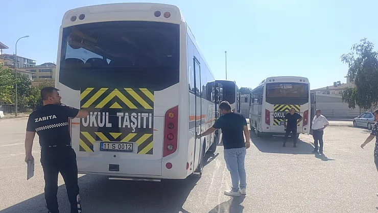 Zabıta Müdürlüğü Ekipleri Okul Servislerini Denetledi