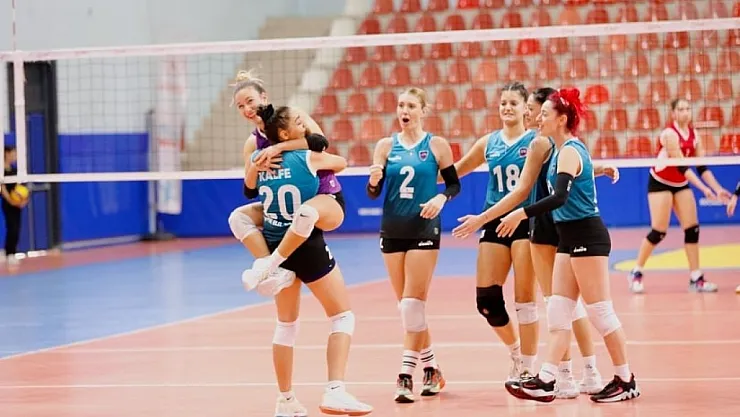 Zaferin Sultanları Zirve Yarışında