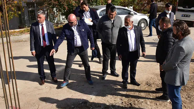 Zeybek: Vatandaşın şikayetiyle ilgili gerekeni yapacağız
