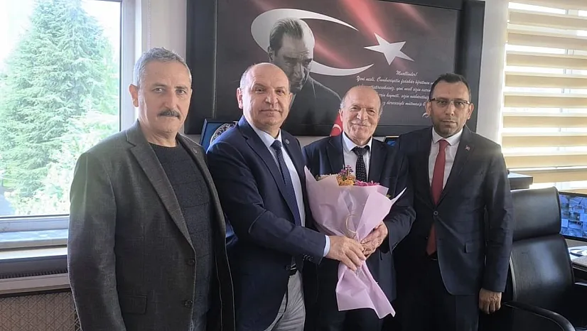 41 Yıllık Eğitimciyi Meslektaşları Unutmadı