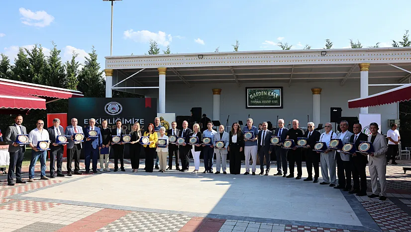Afyon Barosu'ndan Dikkat Çeken Adli Tatil Mesajı: Adalet Varsa Toplum Var