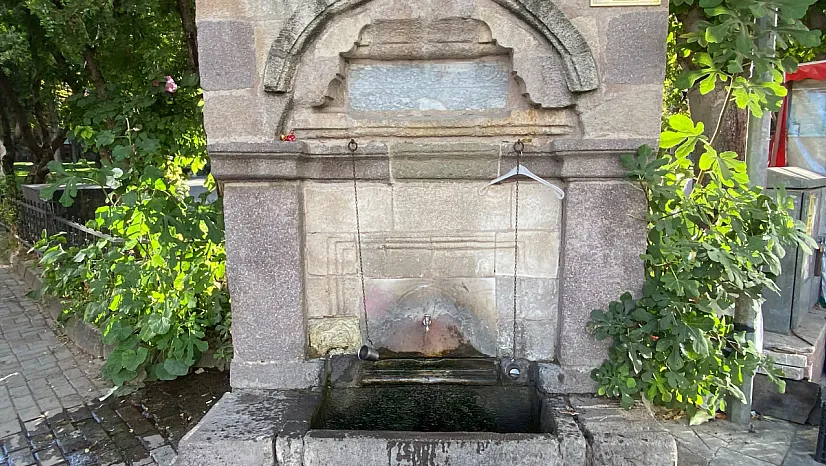 Afyon'da 260 Yıllık Tarih Bakımsızlığa Terk Edildi